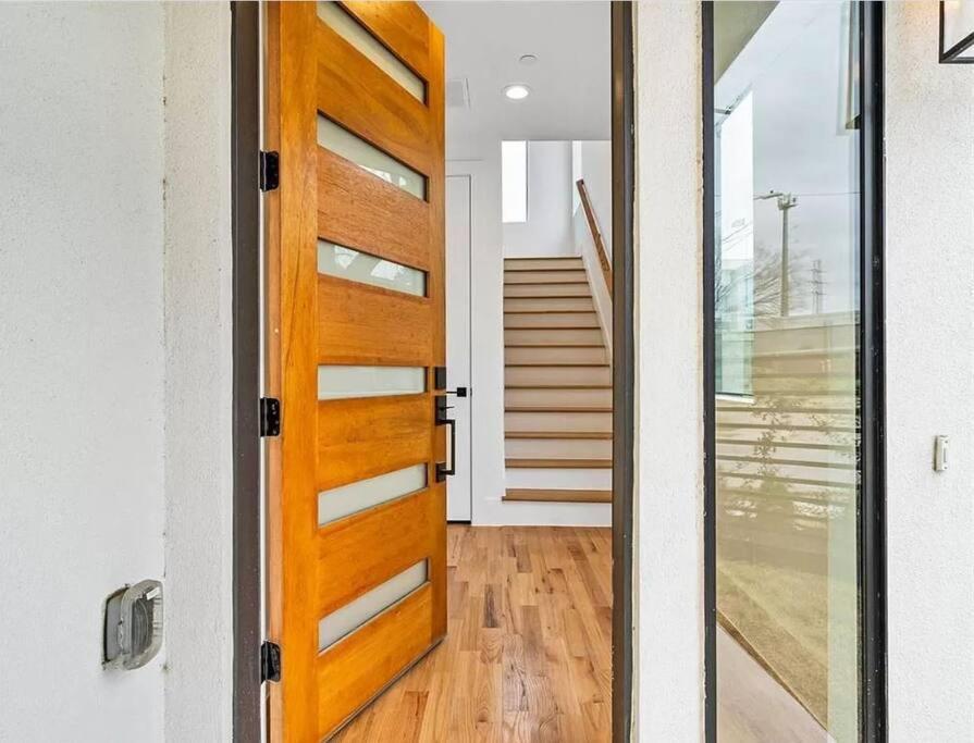 4 Story Home Mins To Downtown Houston With City Views Buitenkant foto
