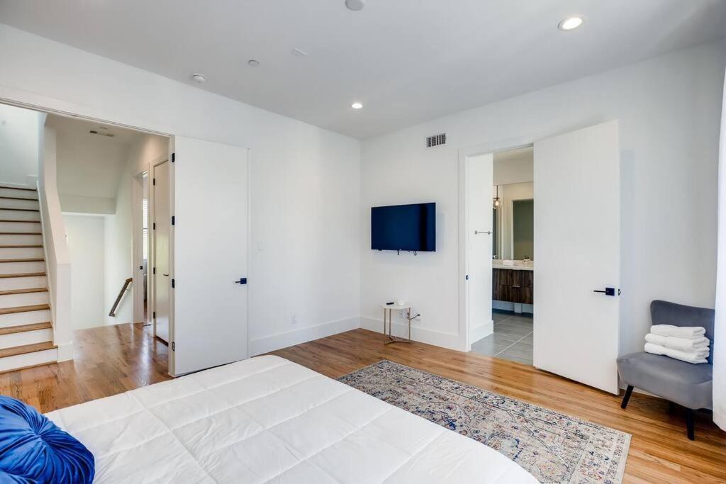 4 Story Home Mins To Downtown Houston With City Views Buitenkant foto